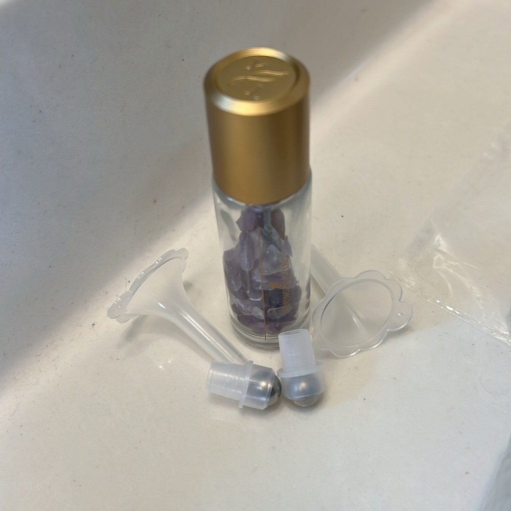 Empty Bottles and small containers - Picture 4 of 4